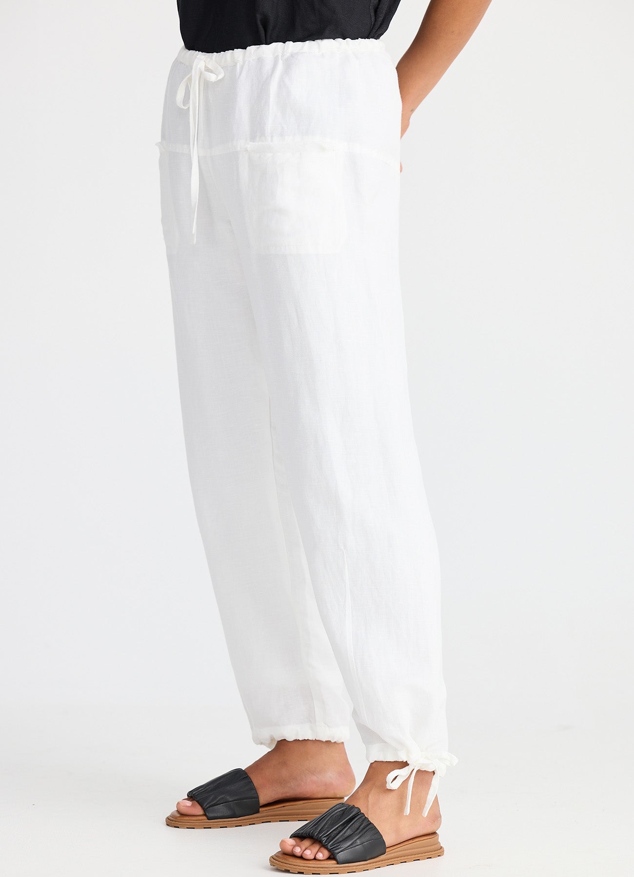 Amazon Pant : White Linen Blend