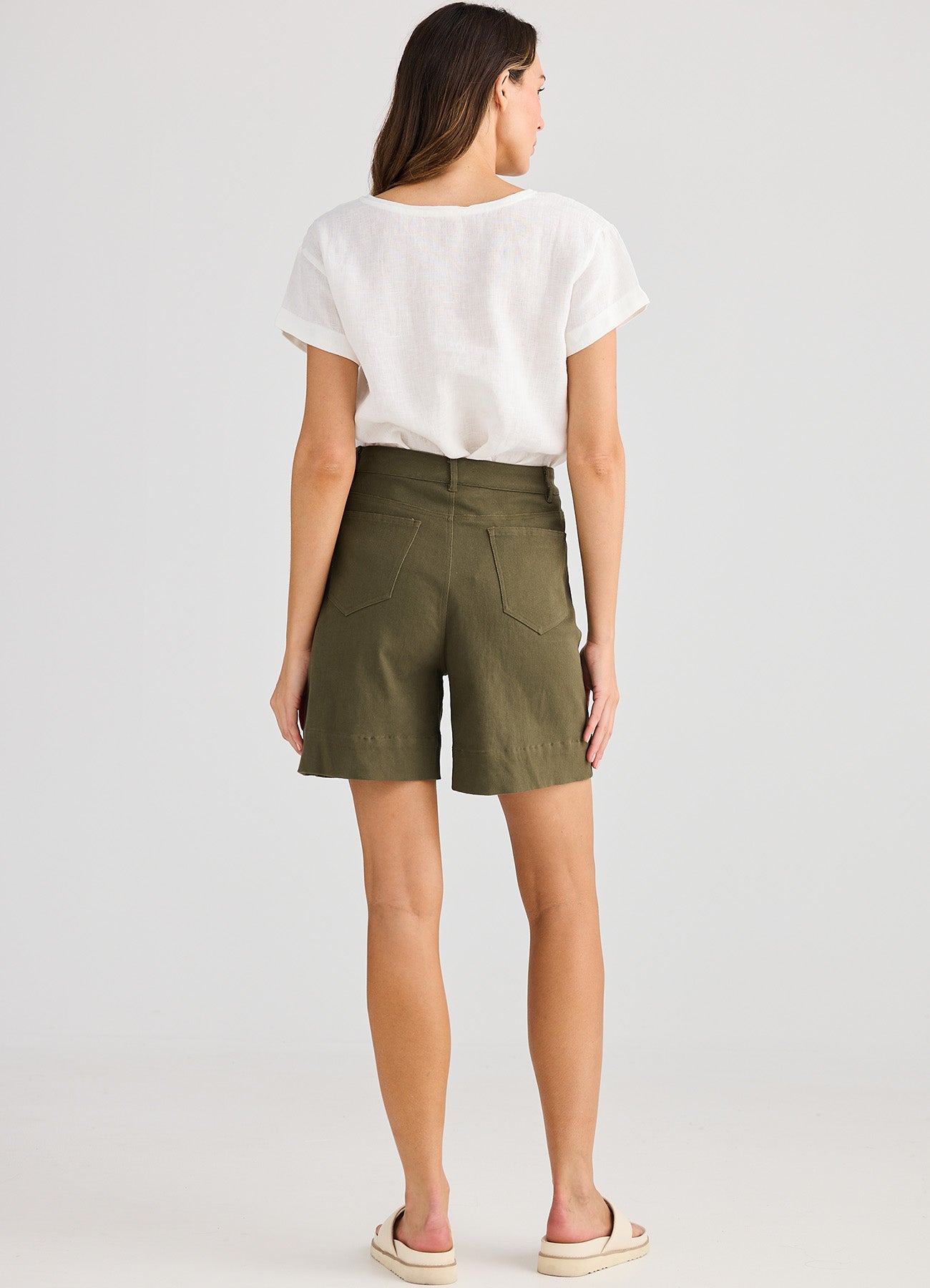 Vacation Short : Khaki