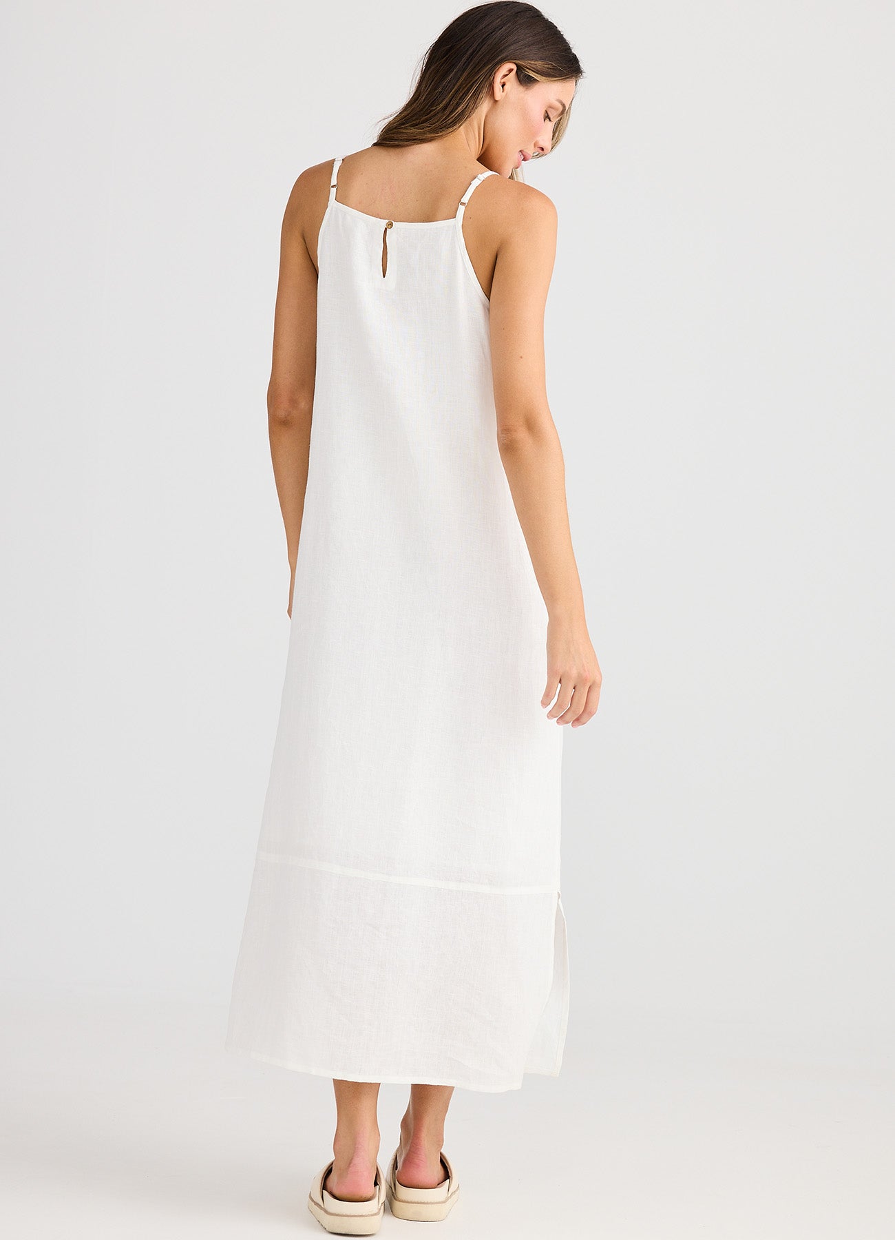 Cliffside Maxi Dress : White Linen