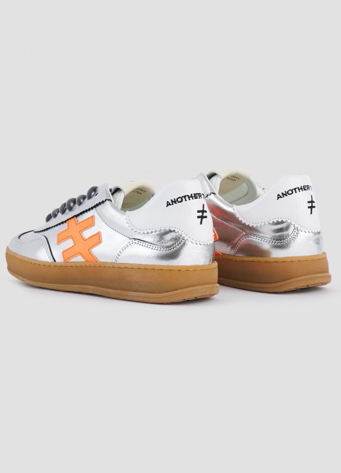 Iconic 2 58-41 : Las Vegas P