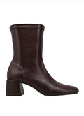 Footwear : Brown