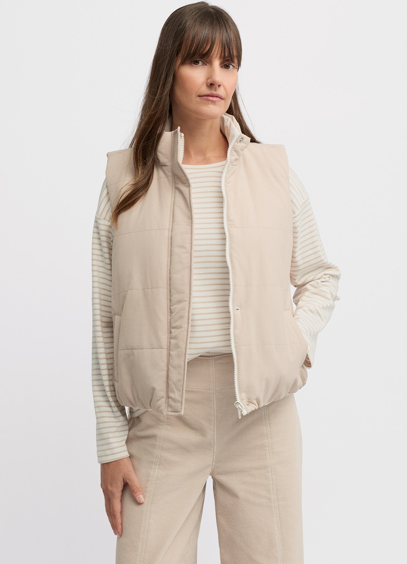Levity Vest : Almond/Ecru