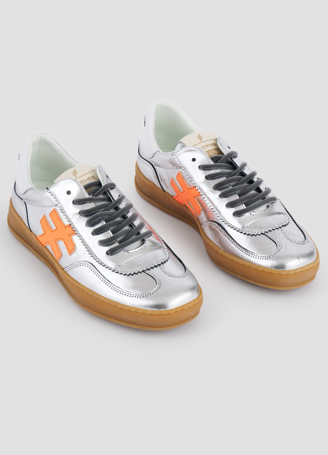 Iconic 2 58-41 : Las Vegas P