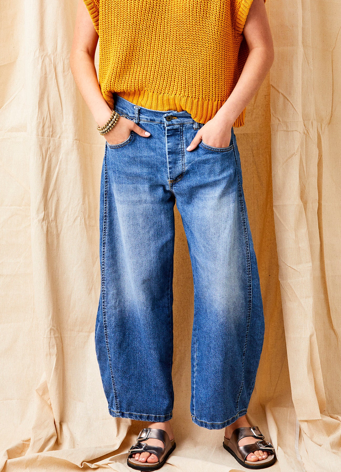 Boston Stretch Denim Carrot Shape Jeans : Mid Denim