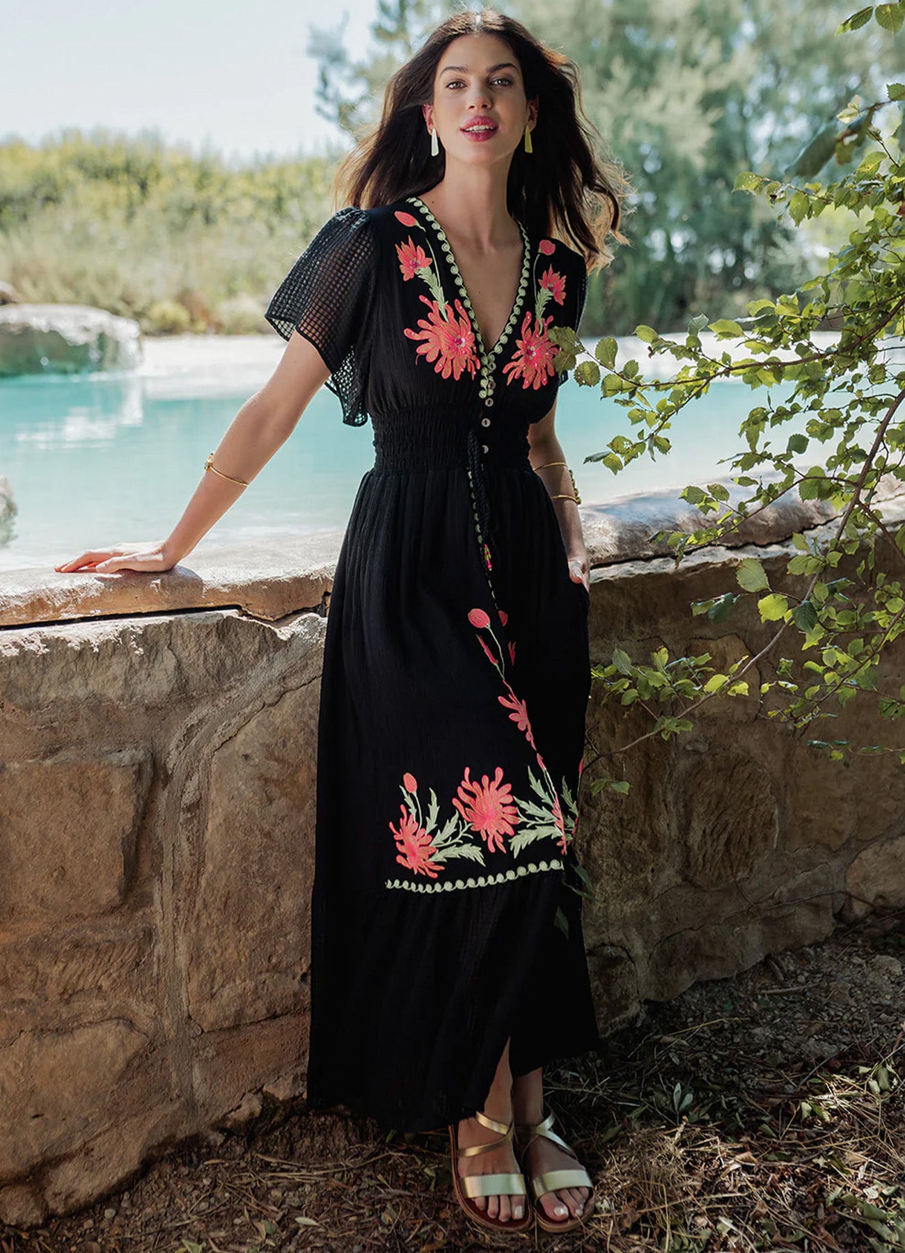 Embroidered Long Dress Short Sleeves : Black