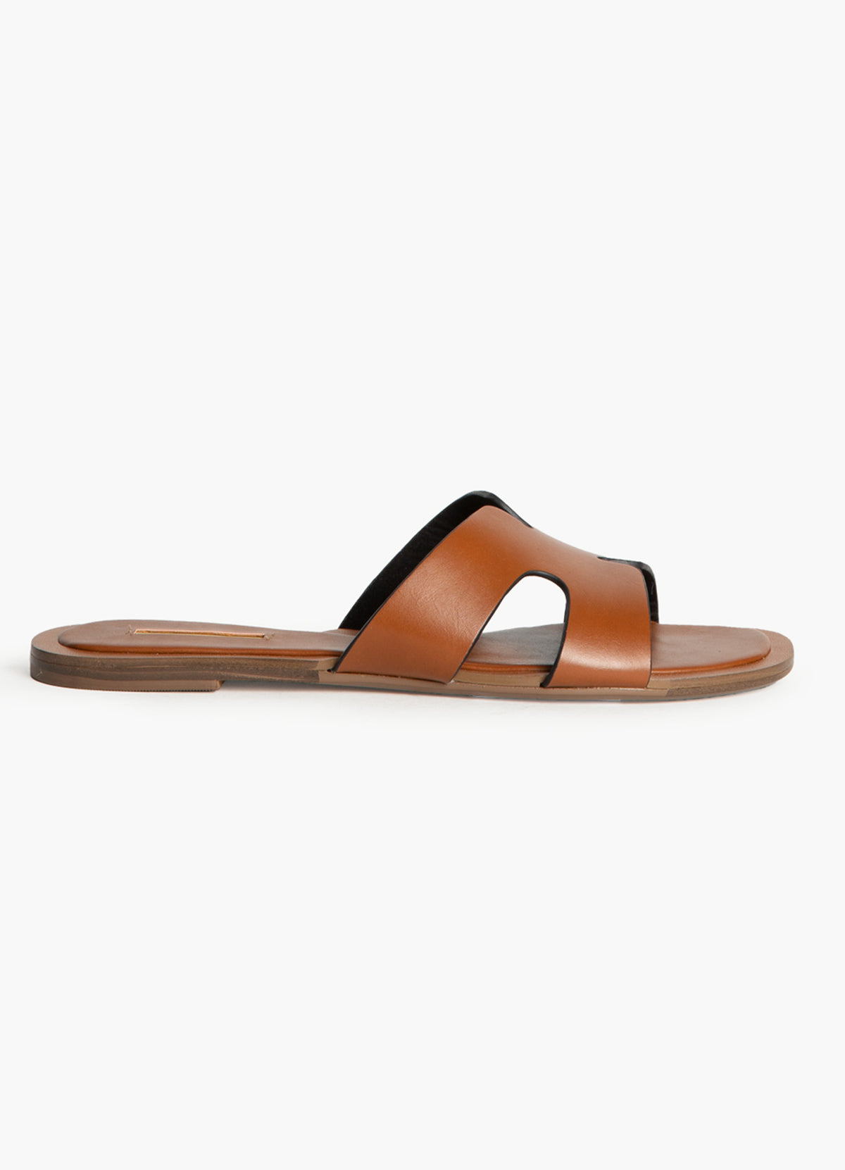 Footwear : Leather