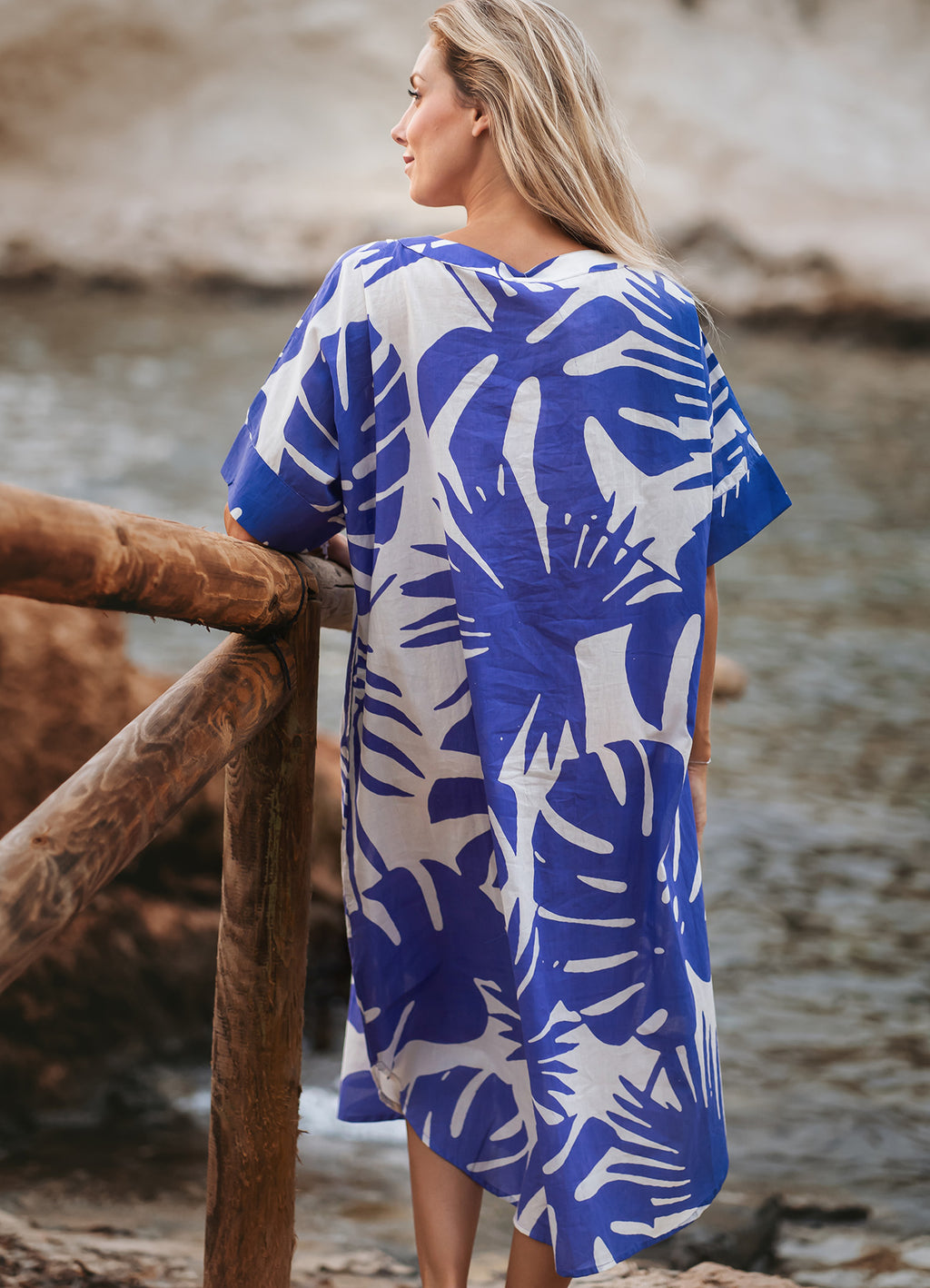 Long Dress : White/Cobalt