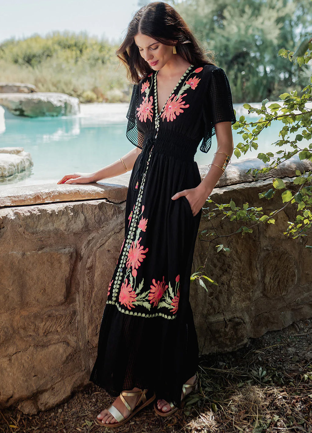 Embroidered Long Dress Short Sleeves : Black