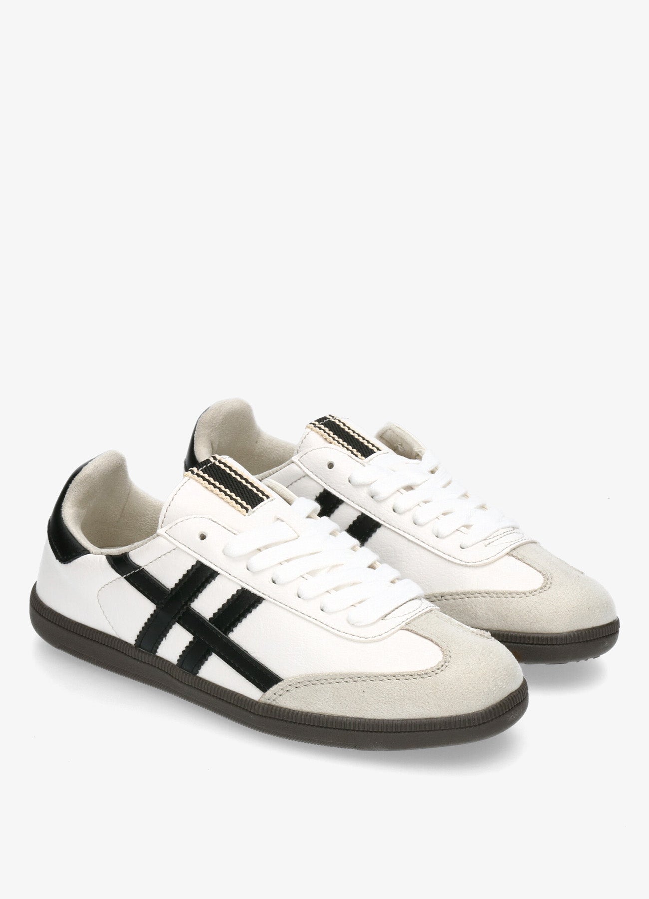 Footwear : White/Black