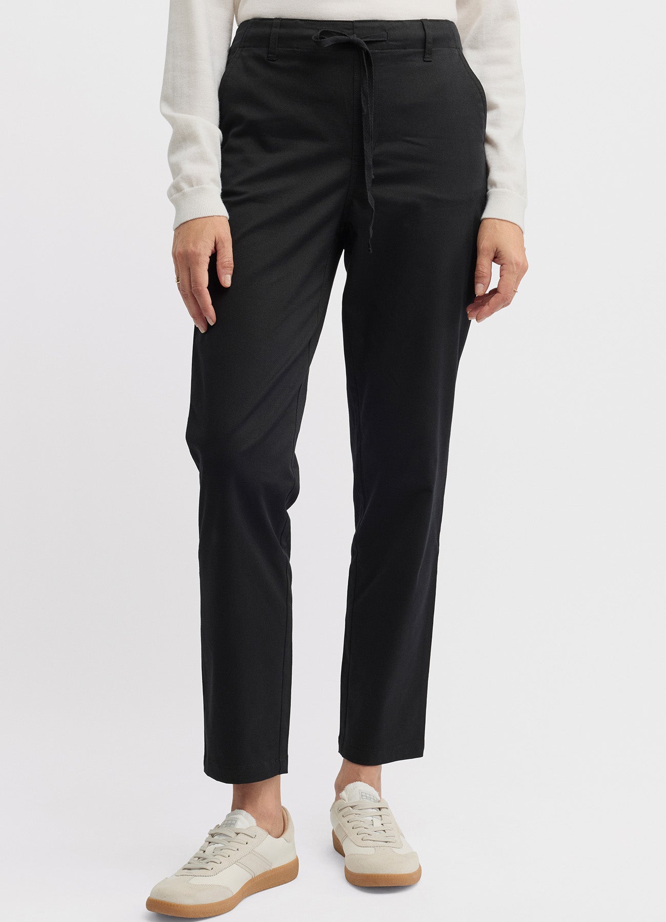 Nova Jogger : Black