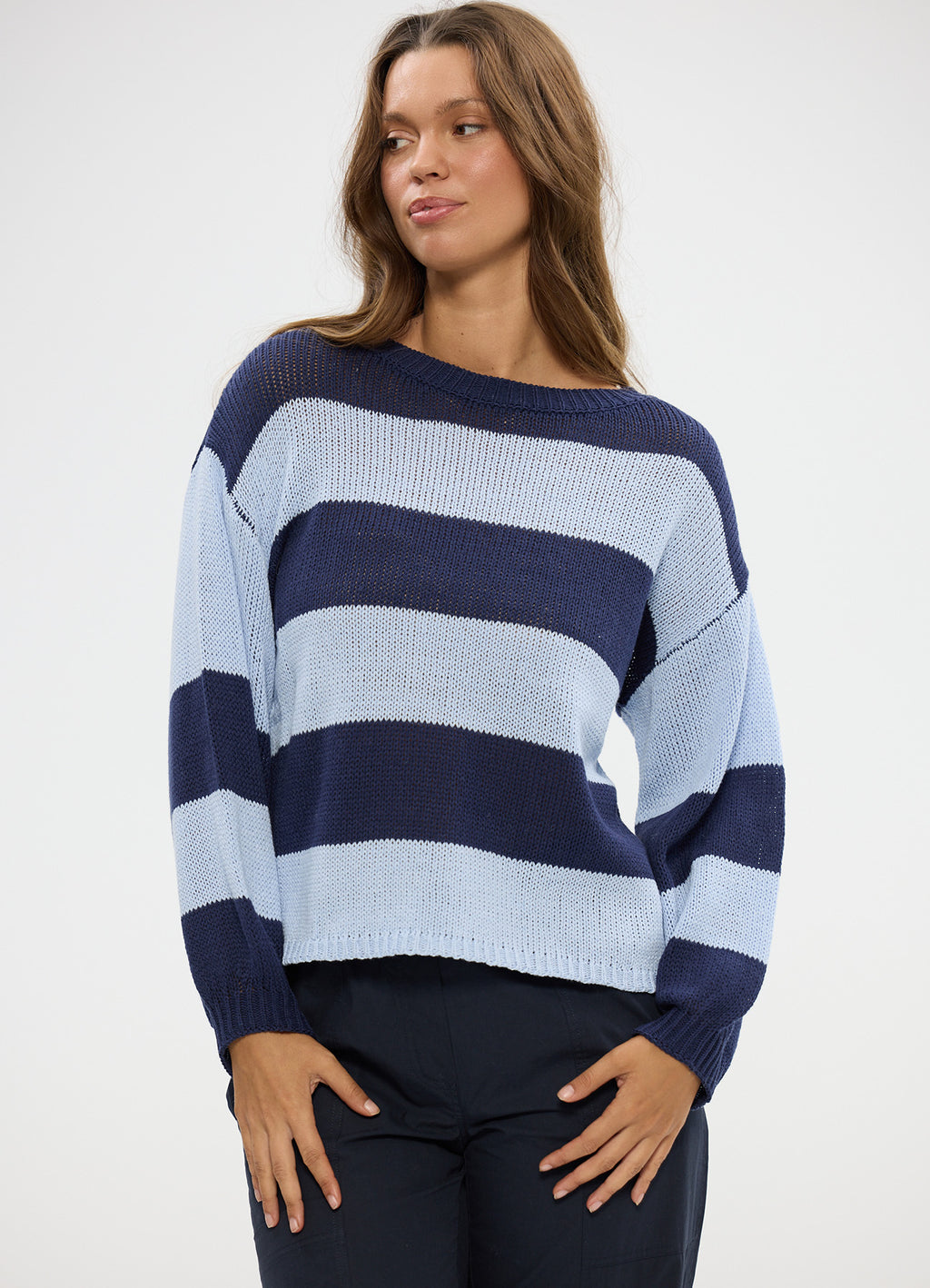 Driftwood Knit : Navy W Pale Blue
