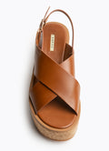 Footwear : Leather