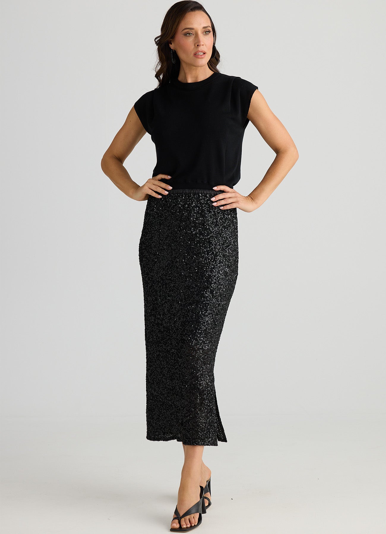 Razzle Skirt : Black Sequin