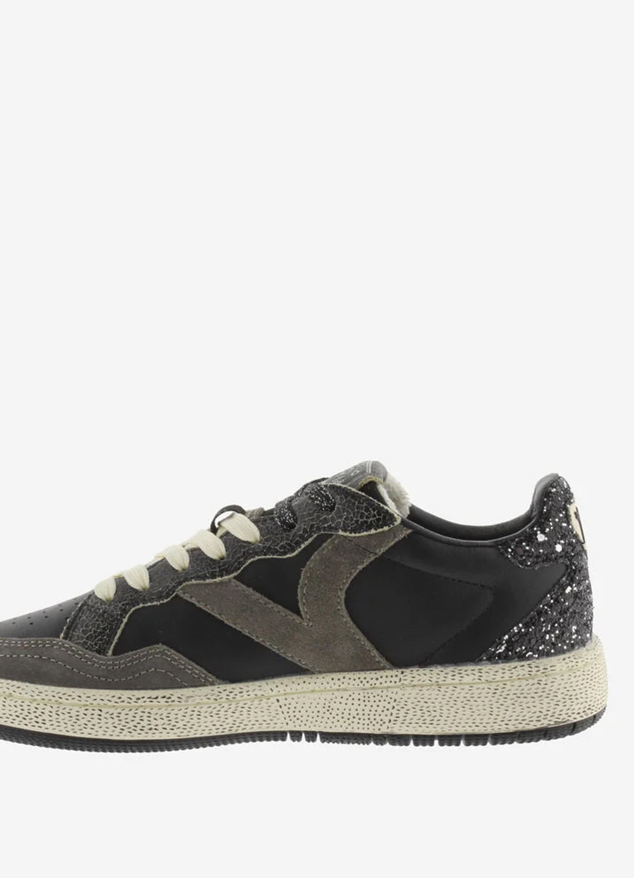 Smash Tachuelas : Black