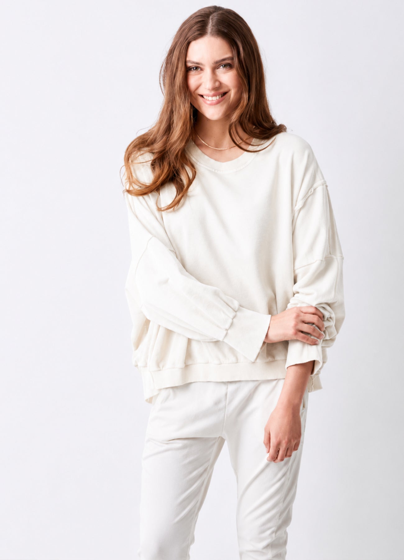 Werugia Oversize Raw Edge Sweatshirt With Splits : White